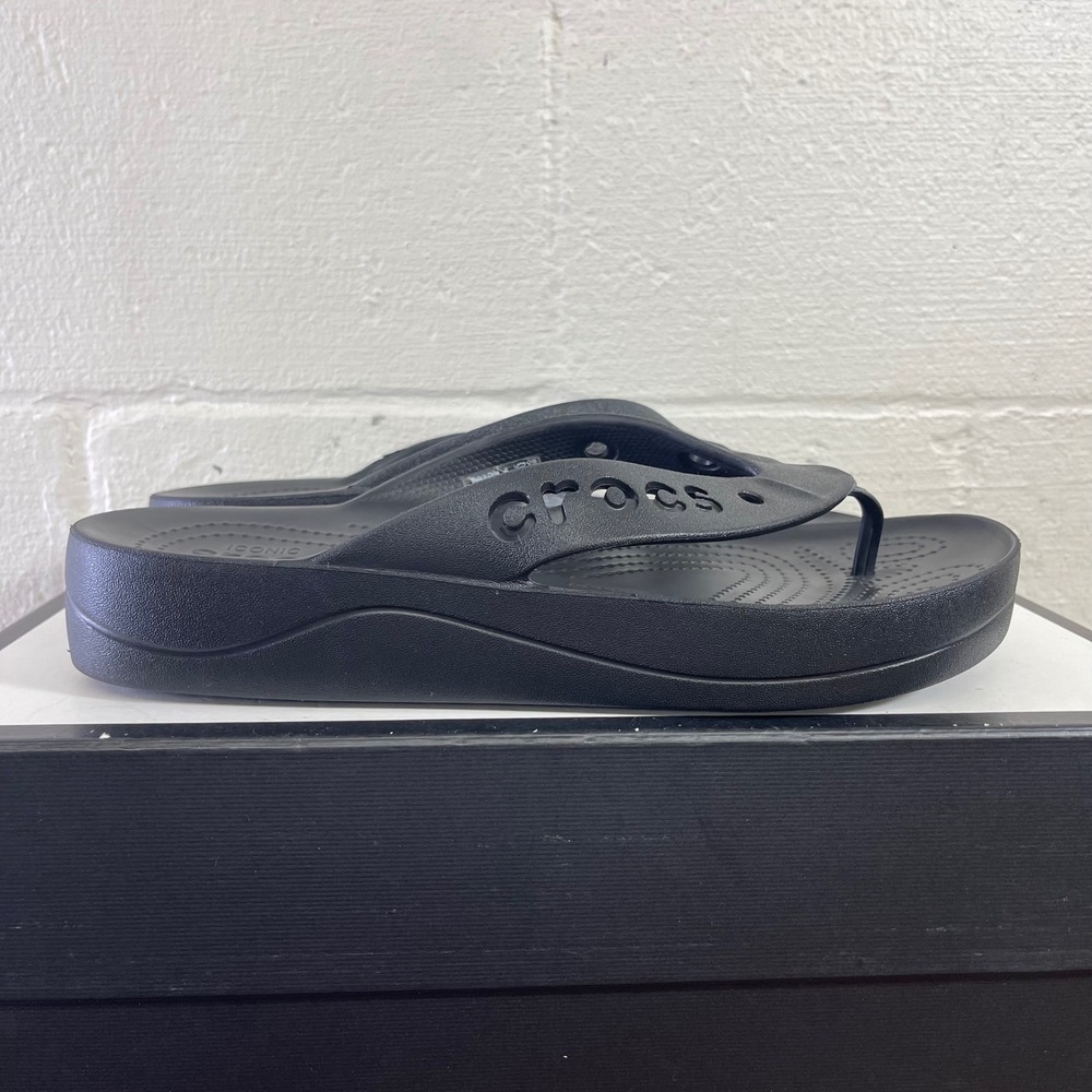 Crocs Baya 208395 Platform Flip Flop Sandals Black Wedge Thong Women's 10 US